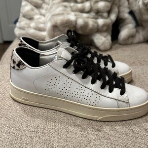 P448 White and Black Sneakers EUC size 37